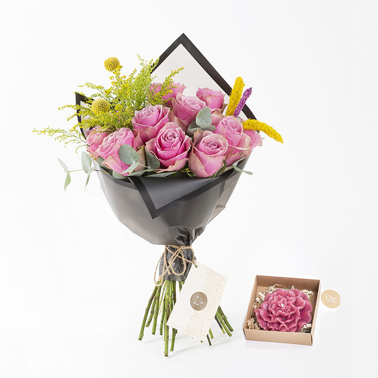 Athena & Ellie Candle Pembe Karanfil Mum Bundle